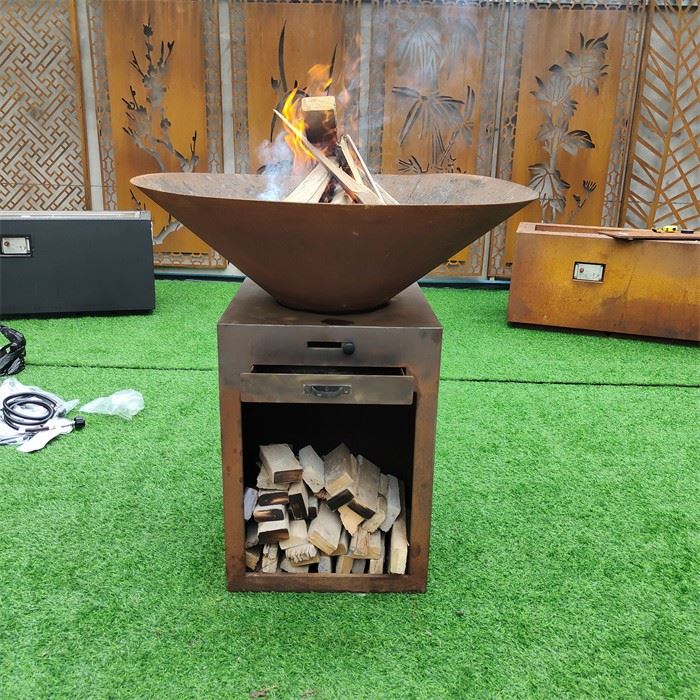 Antique Rusty Bbq Grill Corten Steel Bbq Grill